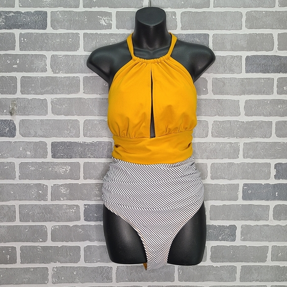 Cupshe Other - Cupshe Yellow and Navy Striped One Piece Swimsuit Size XL
